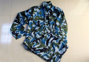 學(xué)生軍訓(xùn)服 學(xué)生迷彩軍訓(xùn)服裝 迷彩服廠家價(jià)格 廠家 圖片
